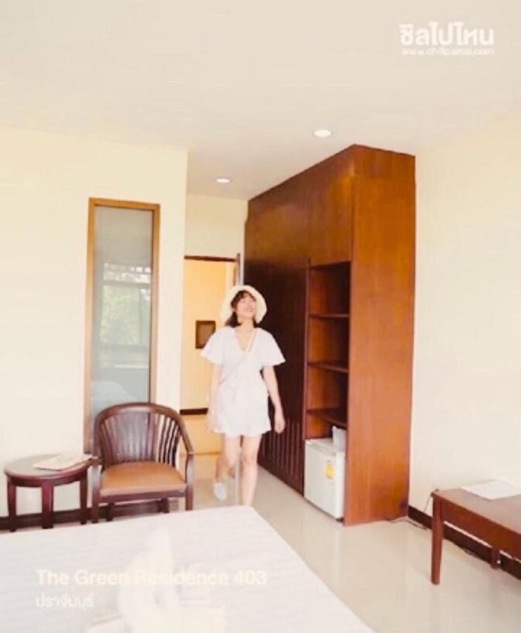 The Green Residence 304 Si Maha Phot Bagian luar foto